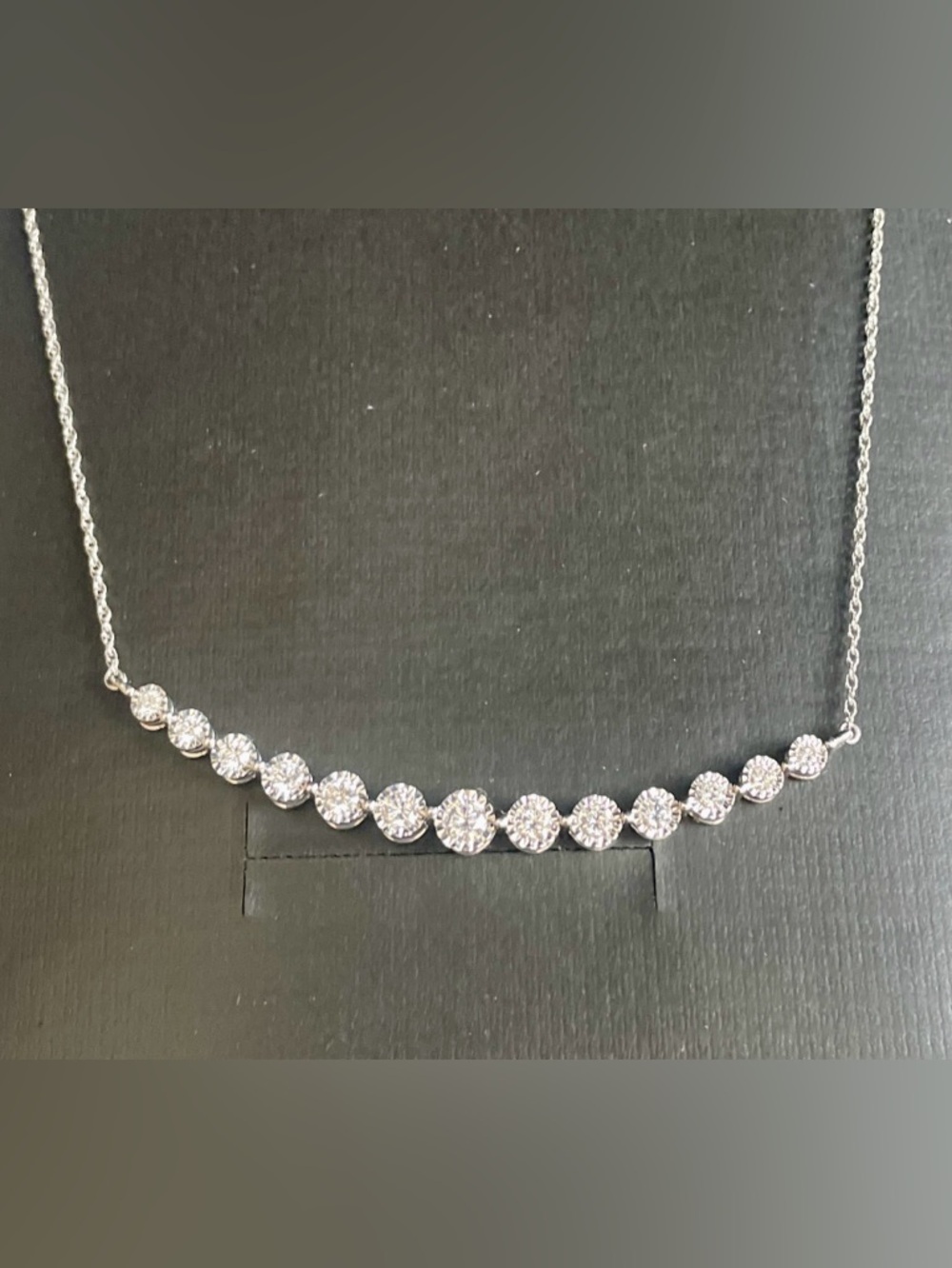 Diamond 10k White Gold 1 Carat Lab-grown diamond Smile Necklace. NWOT. STEAL!